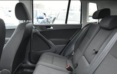 Volkswagen Tiguan I, 2011 год, 1 350 000 рублей, 1 фотография