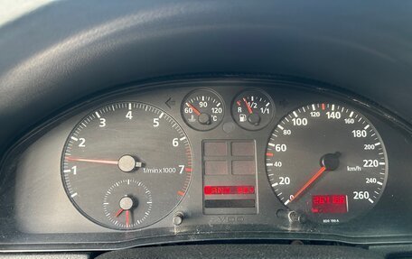 Audi A4, 1997 год, 275 000 рублей, 12 фотография