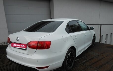 Volkswagen Jetta VI, 2012 год, 838 000 рублей, 2 фотография