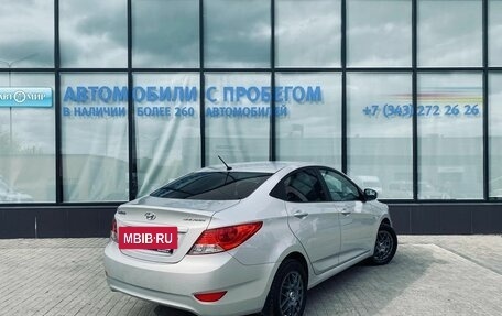 Hyundai Solaris II рестайлинг, 2011 год, 858 000 рублей, 5 фотография