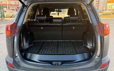 Toyota RAV4, 2013 год, 1 850 000 рублей, 6 фотография