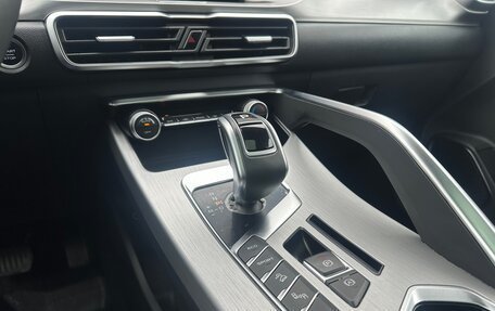 Geely Coolray I, 2021 год, 1 650 000 рублей, 22 фотография