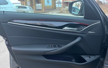 BMW 5 серия, 2021 год, 6 000 000 рублей, 13 фотография