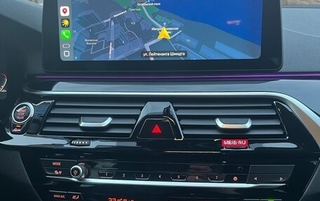 BMW 5 серия, 2021 год, 6 000 000 рублей, 18 фотография