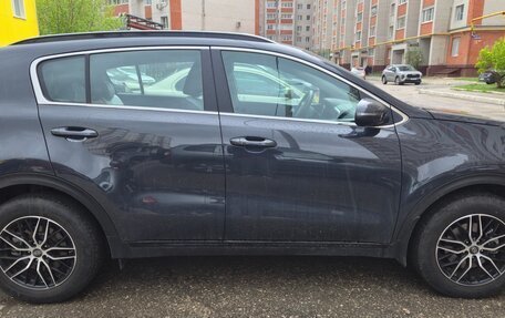 KIA Sportage IV рестайлинг, 2021 год, 4 050 000 рублей, 2 фотография