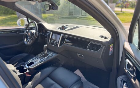 Porsche Macan I рестайлинг, 2015 год, 3 240 000 рублей, 15 фотография