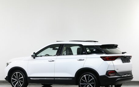 FAW Bestune T77, 2023 год, 1 995 000 рублей, 4 фотография
