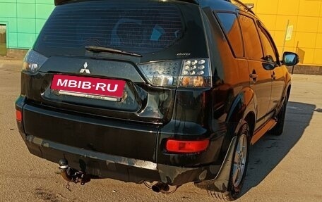 Mitsubishi Outlander III рестайлинг 3, 2011 год, 1 100 000 рублей, 4 фотография