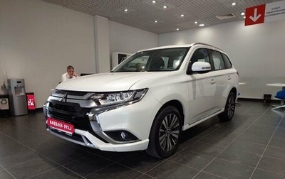 Mitsubishi Outlander III рестайлинг 3, 2022 год, 3 050 000 рублей, 1 фотография
