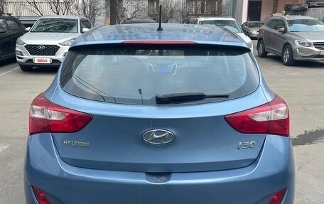 Hyundai i30 II рестайлинг, 2012 год, 800 000 рублей, 4 фотография