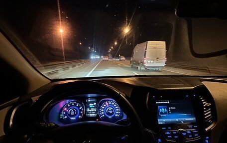 Hyundai Santa Fe III рестайлинг, 2013 год, 2 200 000 рублей, 25 фотография