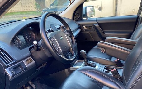 Land Rover Freelander II рестайлинг 2, 2012 год, 1 670 000 рублей, 4 фотография