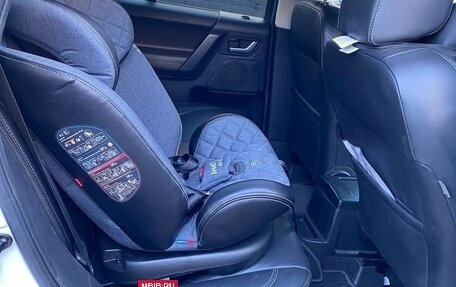Land Rover Freelander II рестайлинг 2, 2012 год, 1 670 000 рублей, 10 фотография