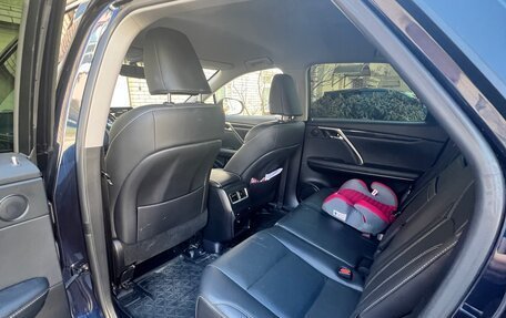 Lexus RX IV рестайлинг, 2018 год, 4 500 000 рублей, 7 фотография