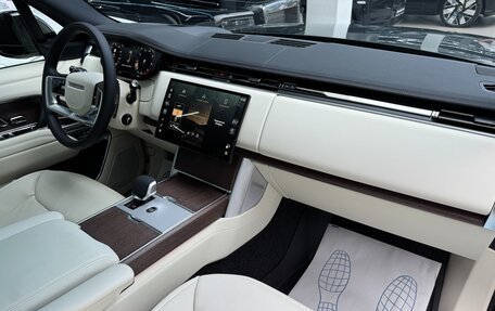 Land Rover Range Rover IV рестайлинг, 2025 год, 22 890 000 рублей, 25 фотография