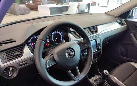 Skoda Rapid I, 2019 год, 1 330 000 рублей, 10 фотография