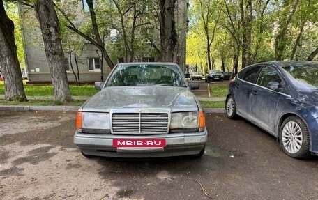 Mercedes-Benz W124, 1986 год, 295 000 рублей, 2 фотография