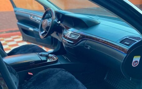 Mercedes-Benz S-Класс, 2007 год, 1 400 000 рублей, 9 фотография