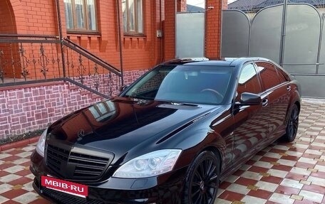 Mercedes-Benz S-Класс, 2007 год, 1 400 000 рублей, 4 фотография