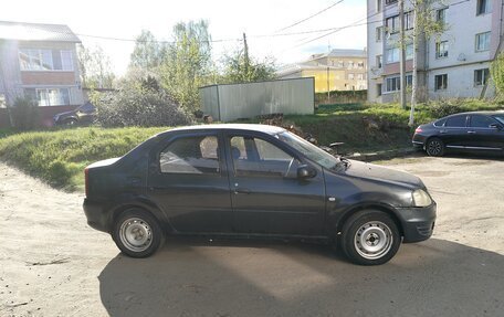 Renault Logan I, 2010 год, 270 000 рублей, 3 фотография