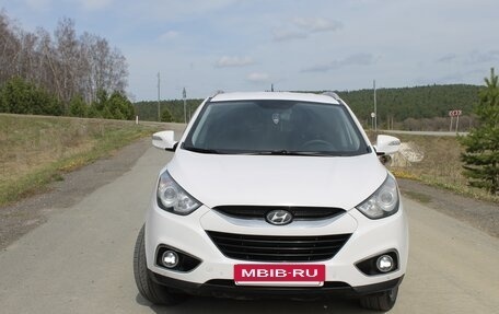 Hyundai ix35 I рестайлинг, 2012 год, 1 340 000 рублей, 3 фотография