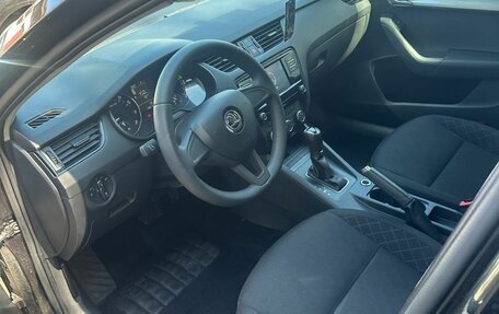 Skoda Octavia, 2018 год, 1 250 000 рублей, 13 фотография