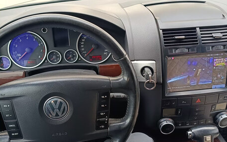 Volkswagen Touareg III, 2006 год, 1 000 000 рублей, 7 фотография