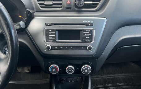 KIA Rio III рестайлинг, 2016 год, 1 000 000 рублей, 10 фотография