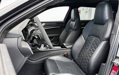 Audi RS 6, 2022 год, 17 650 000 рублей, 14 фотография