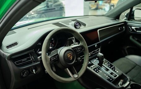 Porsche Macan I рестайлинг, 2022 год, 8 470 000 рублей, 2 фотография