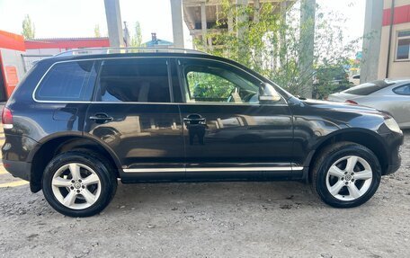 Volkswagen Touareg III, 2008 год, 950 000 рублей, 3 фотография