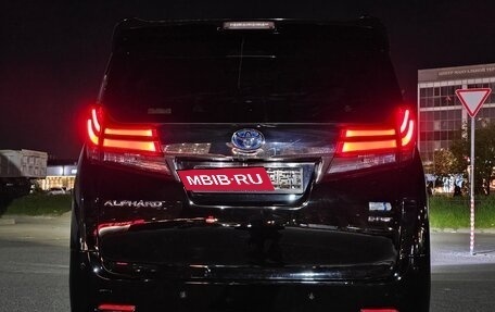 Toyota Alphard III, 2016 год, 3 750 000 рублей, 29 фотография