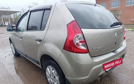 Renault Logan I, 2010 год, 575 000 рублей, 6 фотография