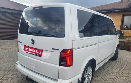 Volkswagen Multivan T6 рестайлинг, 2021 год, 6 550 000 рублей, 6 фотография