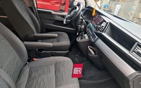 Volkswagen Multivan T6 рестайлинг, 2021 год, 6 550 000 рублей, 14 фотография