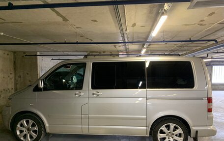 Volkswagen Multivan T5, 2005 год, 1 600 000 рублей, 4 фотография