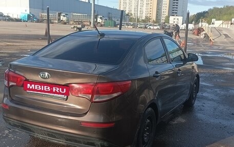 KIA Rio III рестайлинг, 2017 год, 560 000 рублей, 3 фотография