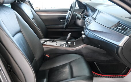 BMW 5 серия, 2011 год, 1 959 000 рублей, 24 фотография
