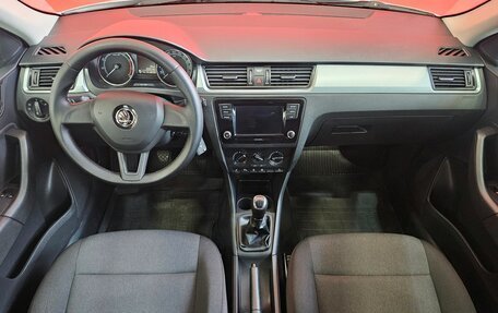 Skoda Rapid I, 2019 год, 1 025 000 рублей, 9 фотография