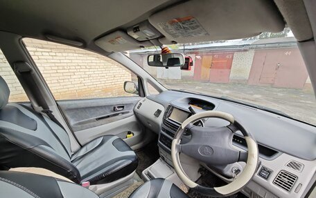 Toyota Nadia, 1998 год, 450 000 рублей, 2 фотография