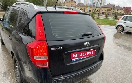 KIA cee'd I рестайлинг, 2011 год, 750 000 рублей, 9 фотография