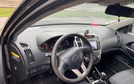 KIA cee'd I рестайлинг, 2011 год, 750 000 рублей, 20 фотография