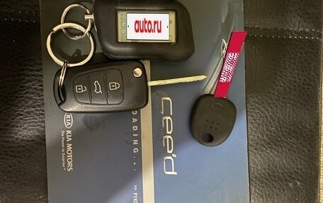 KIA cee'd I рестайлинг, 2011 год, 750 000 рублей, 30 фотография