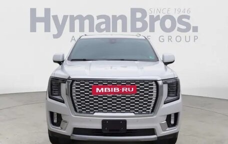 GMC Yukon IV, 2022 год, 8 318 266 рублей, 3 фотография