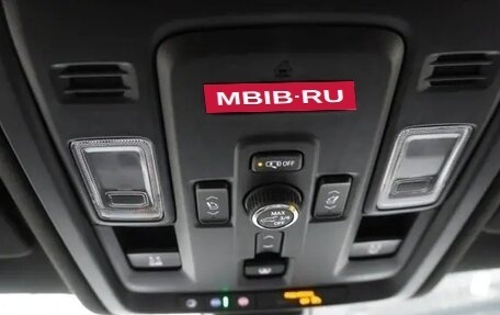GMC Yukon IV, 2022 год, 8 318 266 рублей, 33 фотография