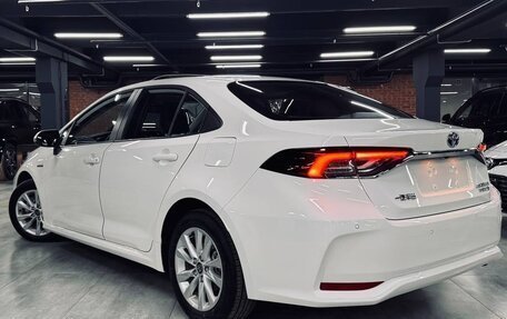 Toyota Corolla, 2024 год, 3 100 000 рублей, 2 фотография