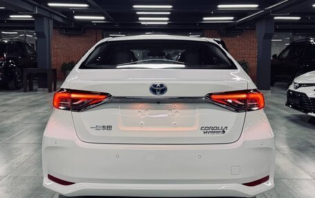 Toyota Corolla, 2024 год, 3 100 000 рублей, 4 фотография