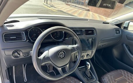 Volkswagen Jetta VI, 2015 год, 1 100 000 рублей, 9 фотография