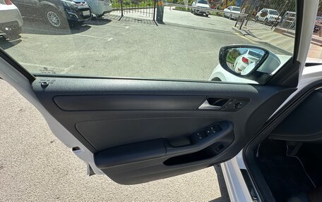 Volkswagen Jetta VI, 2015 год, 1 100 000 рублей, 12 фотография