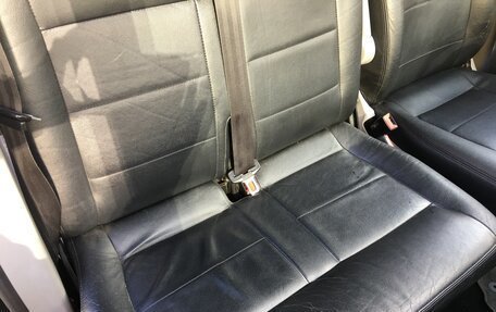 Volkswagen Caravelle T5, 2010 год, 2 250 000 рублей, 14 фотография